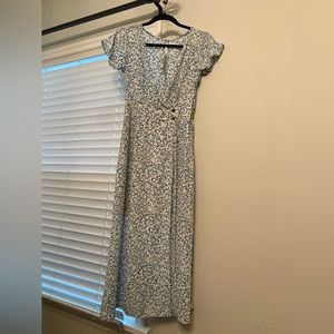 Sienna Sky Blue Floral Maxi Dress Size M